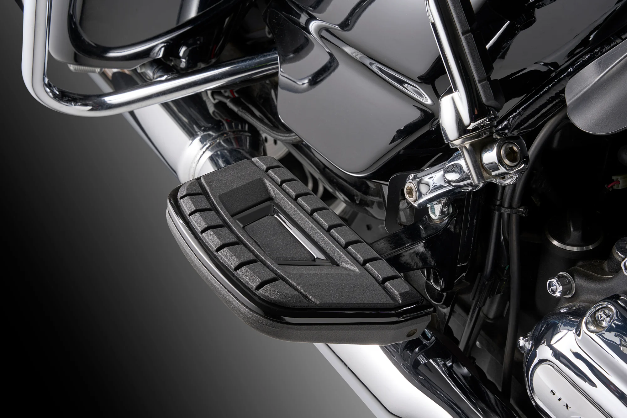 Chicane™ Passenger Floorboard Inserts - Image 4