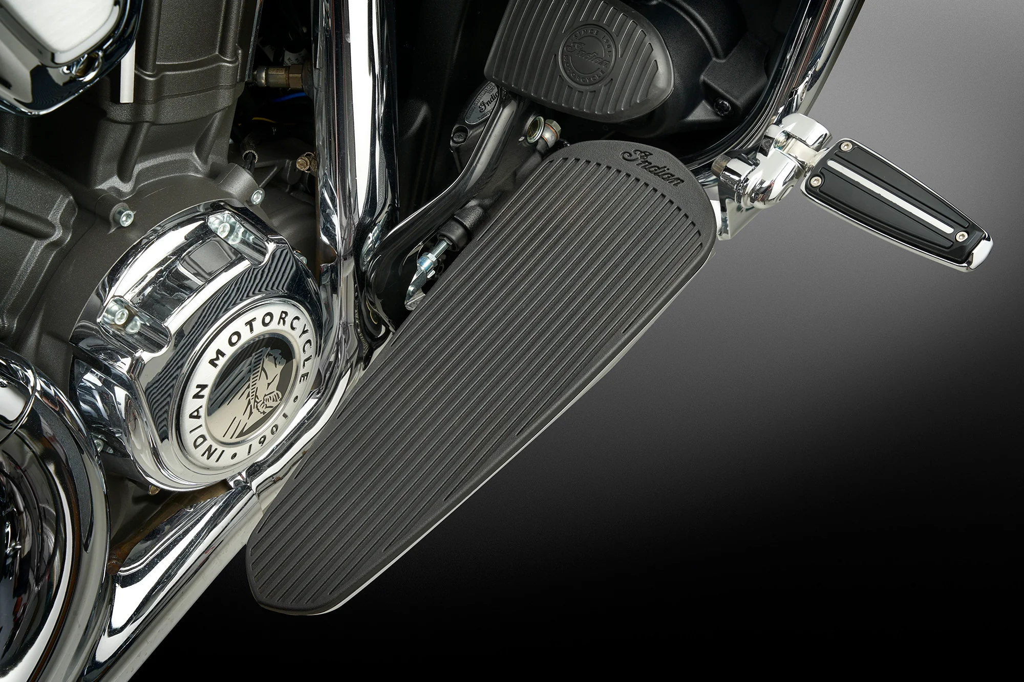 Driver Highway Peg Mounts for Indian - Image 7