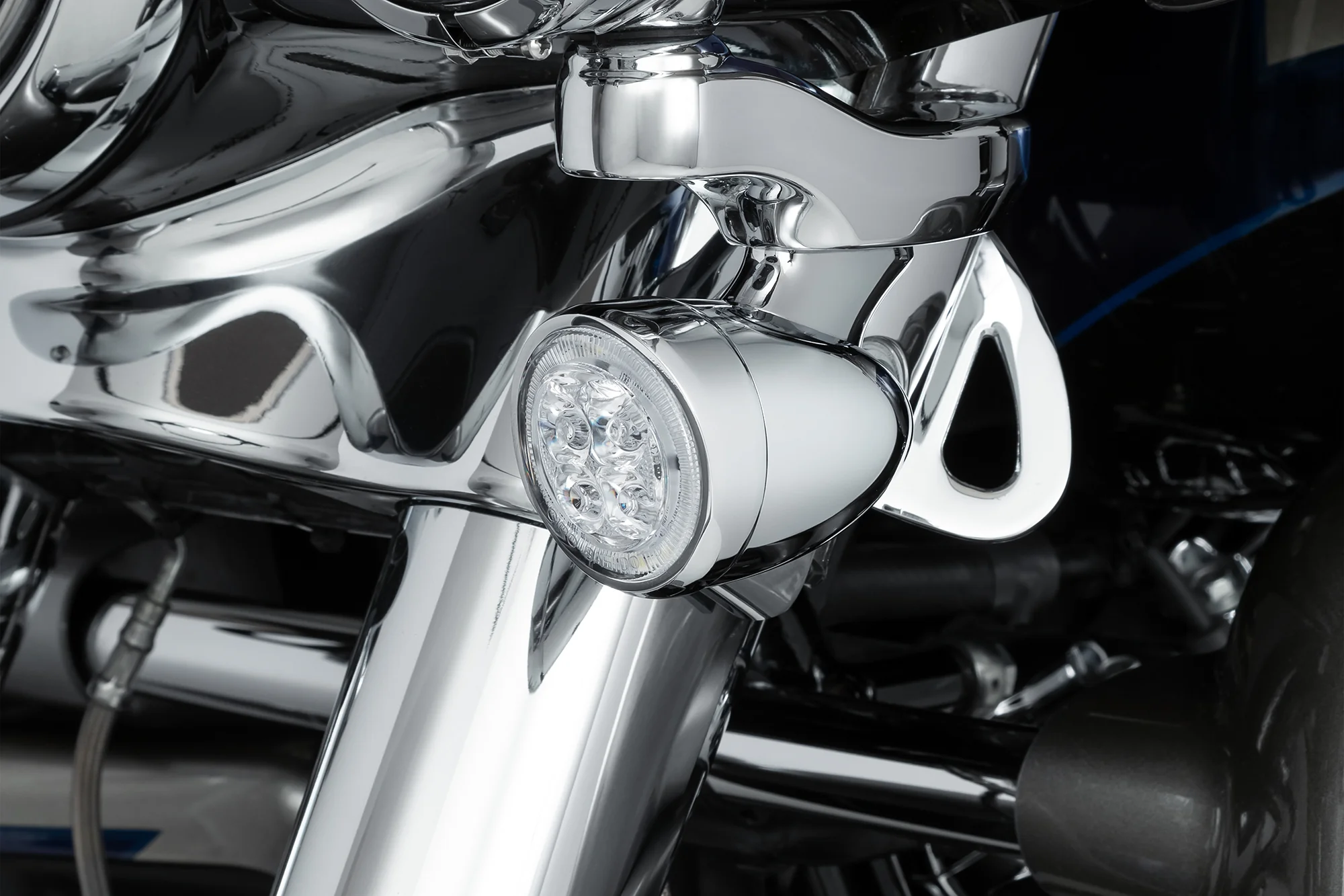 Fang® White Halo Front Signal Light Inserts With Bezel (Dual Circuit) - Image 18