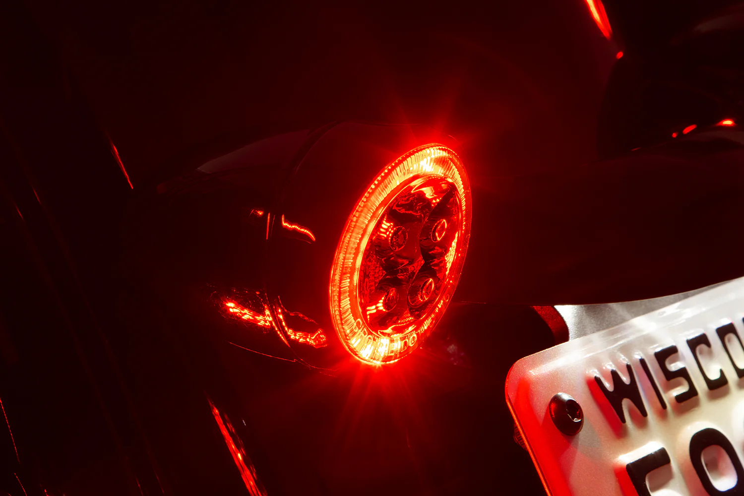 Fang® Rear Signal Light Inserts With Bezel (Dual Circuit) - Image 11