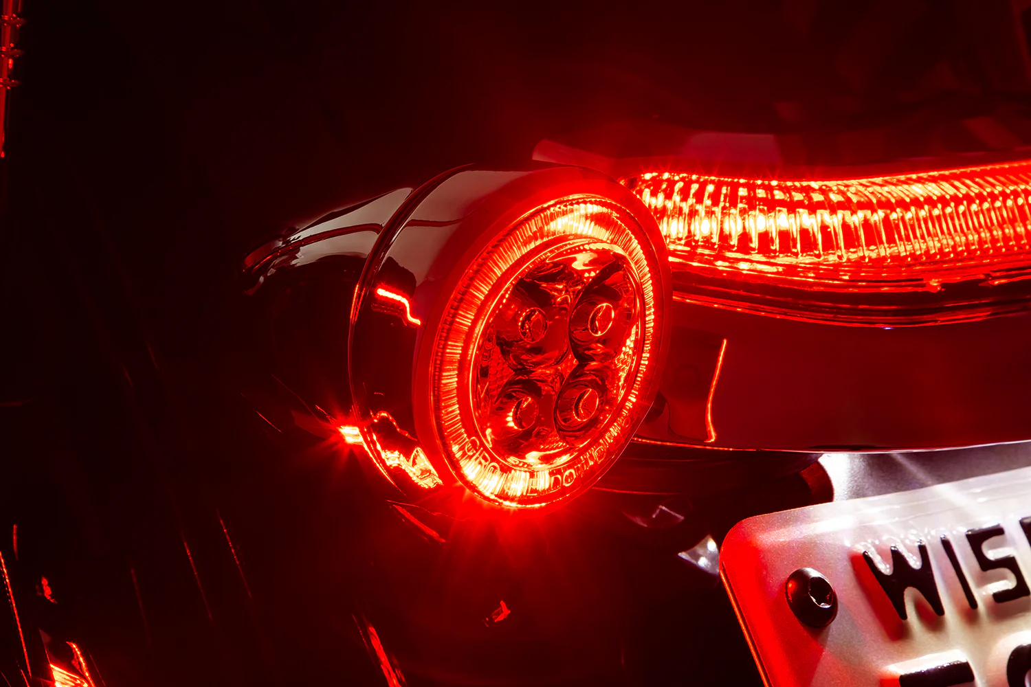 Fang® Rear Signal Light Inserts With Bezel (Dual Circuit) - Image 8