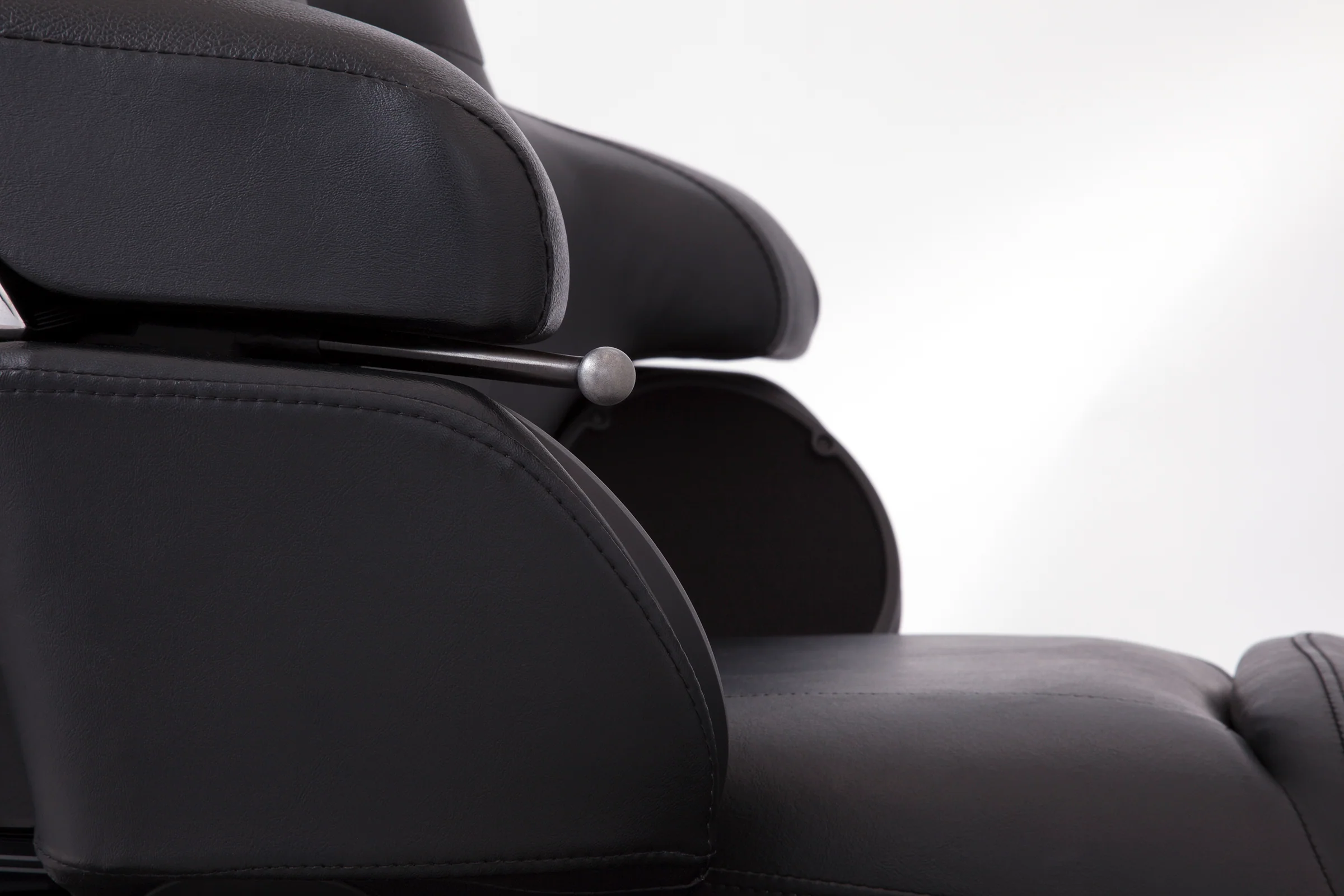 GEN 2 BIG ASS® Drink Holder with Passenger Mount - Image 12