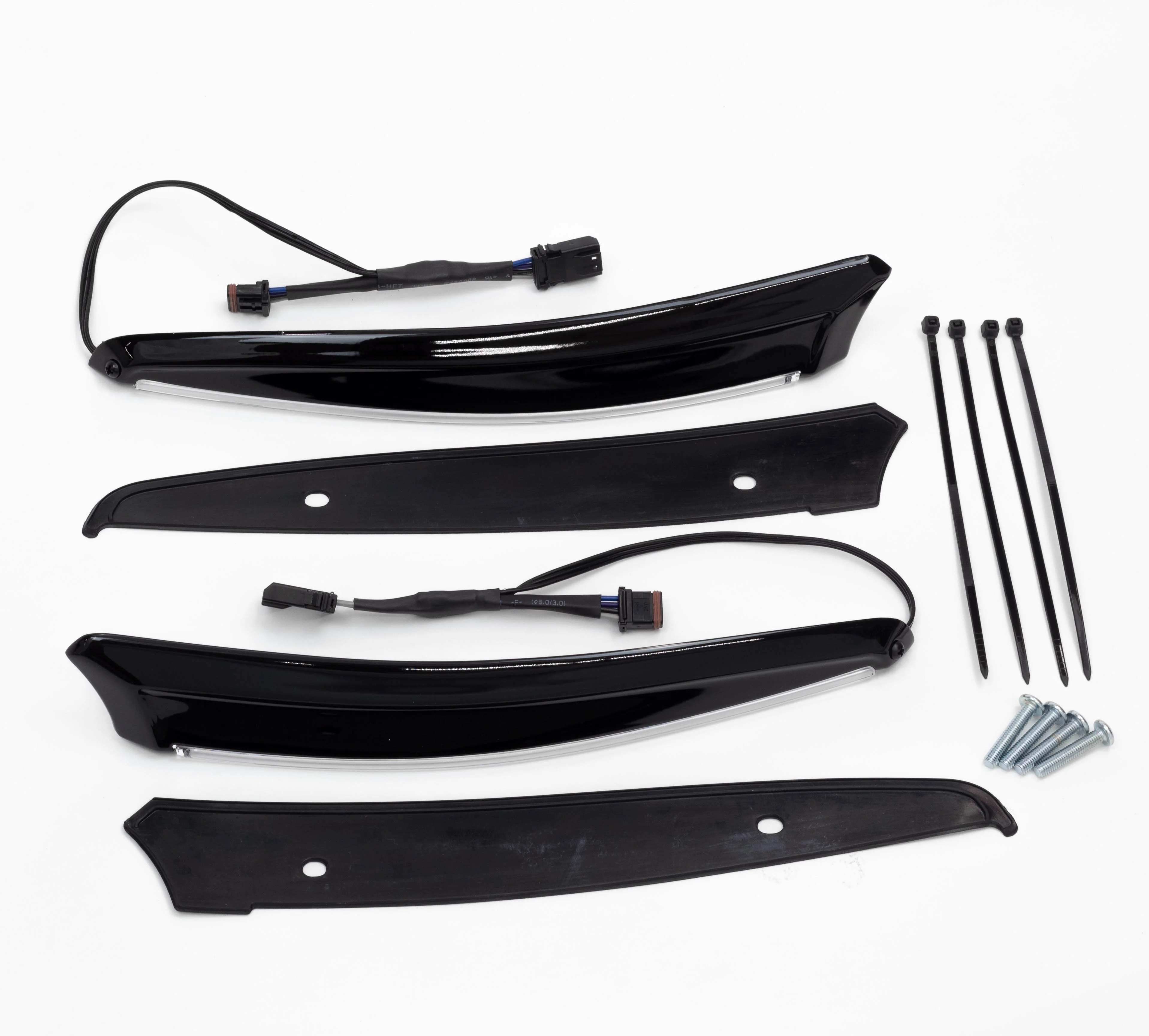 Horizon LED Lighted Windshield Trim for Road Glide - Image 9