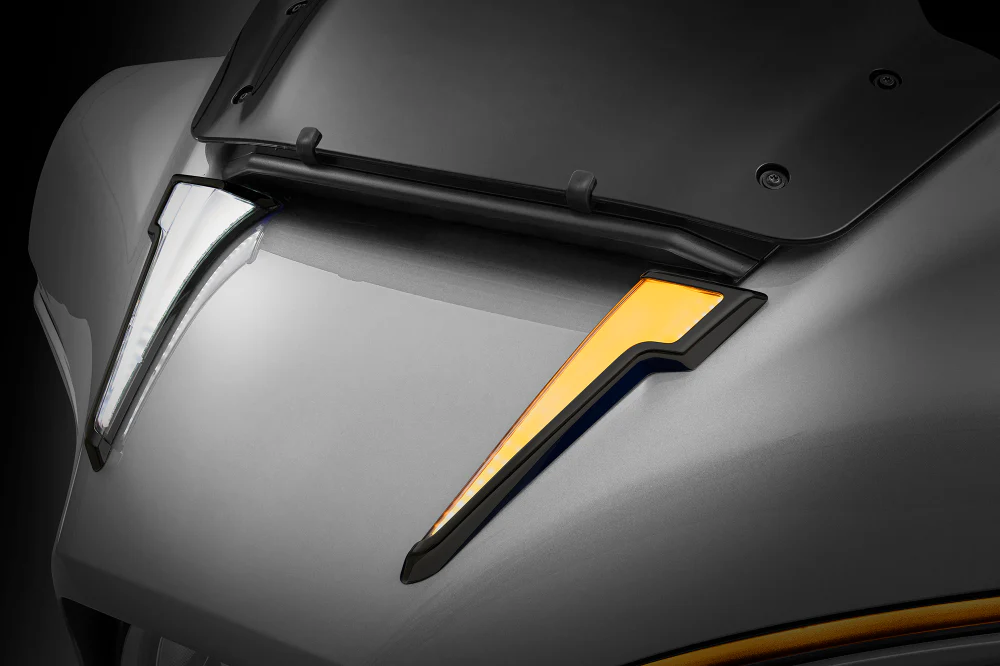 Quill™ LED Fairing Lights / '23.5-up H-D Street Glide - Image 3