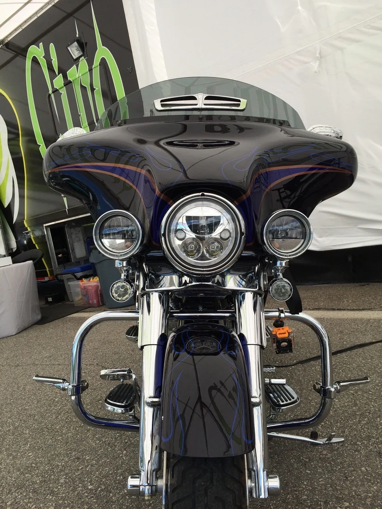 XMC 7" LED Headlight by Vision X - Image 6